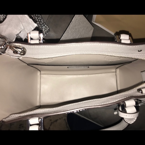 NWT Michael Kors Large “Hayes” Tote Purse - Picture 3 of 6